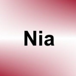 Meet your Posher, Nia